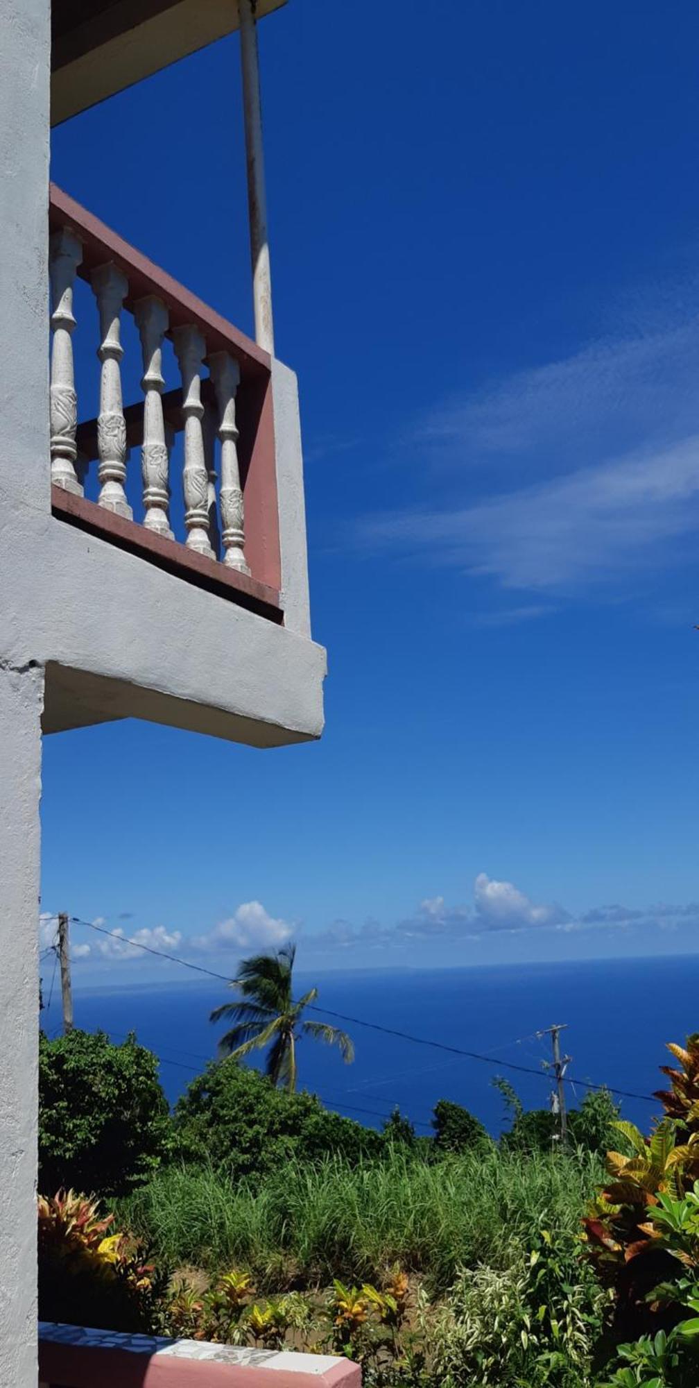 "Sunrise Inn" Nature Island Dominica Penville Bagian luar foto